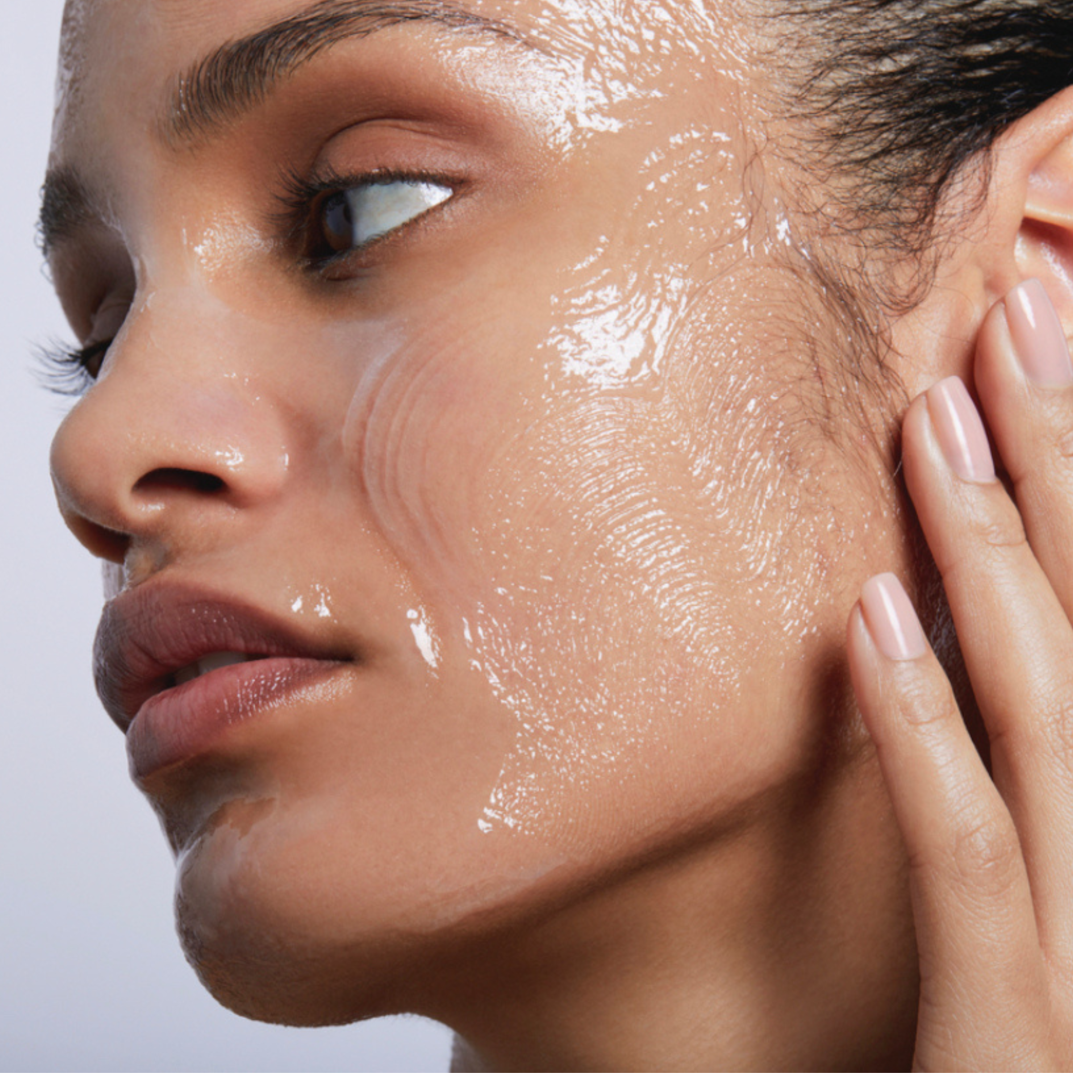 SKINPORTER Skinporter Starter O₂ Peptide Facial product image showing the sleek packaging and applicator for skincare treatment.